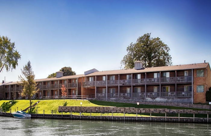 Spies River Terrace Motel (Best Western River Terrace) - FROM WEBSITE